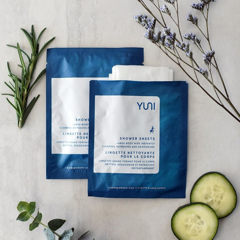 YUNI Beauty Yuni Peppermint Shower Sheets Large Body Wipes - products shown opened next to scent ingredients