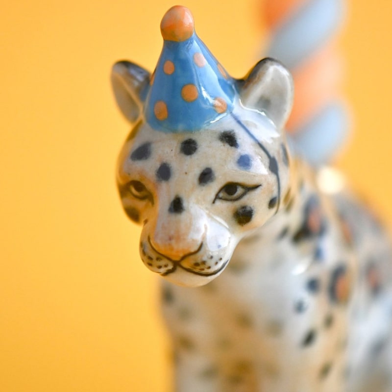 Camp Hollow Jaguar Cake Topper - close up of product head details