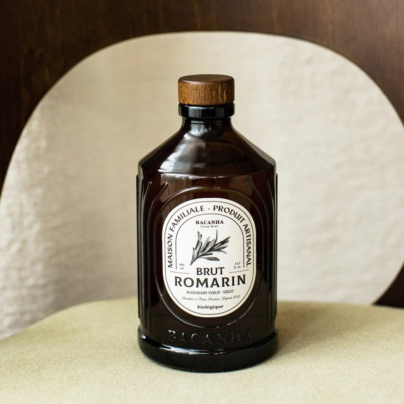 Lifestyle shot of Bacanha Organic Raw Rosemary Syrup (400 ml)