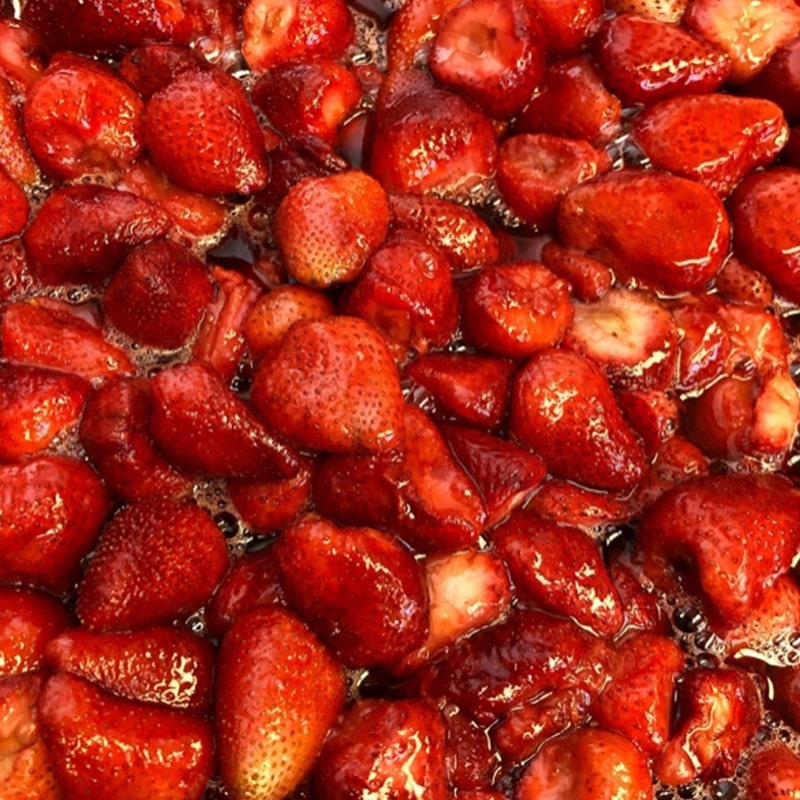 Josephine&#39;s Feast Strawberry &amp; Pink Champagne Preserves - close up of strawberries