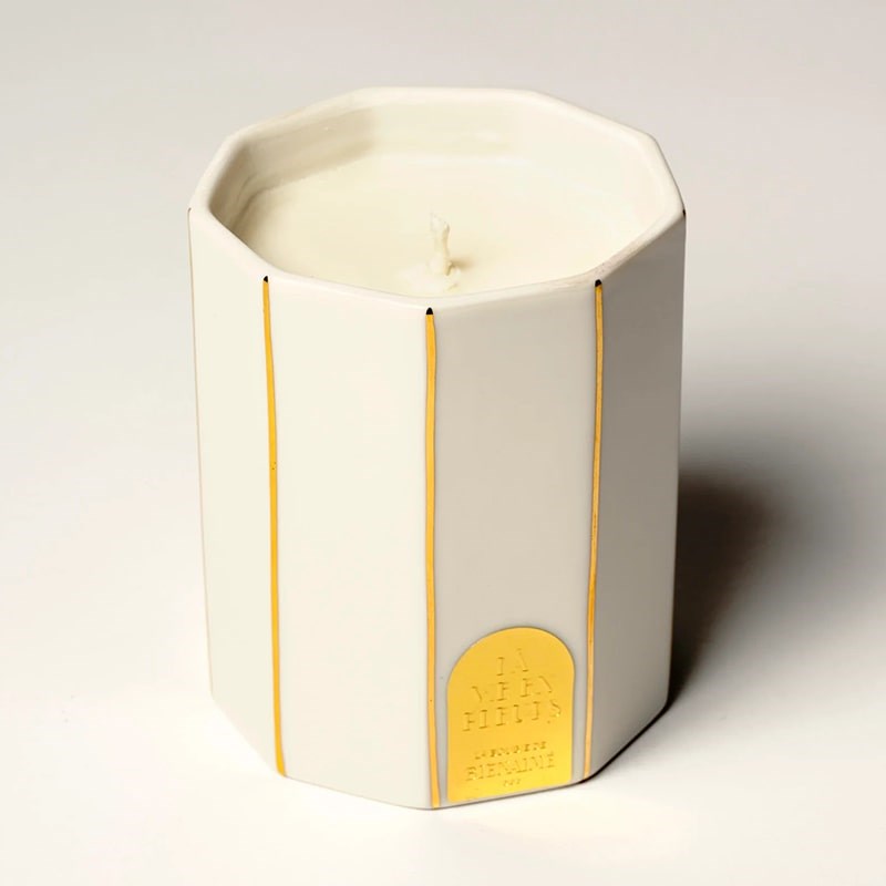 Bienaime The Candle - La Vie En Fleurs - angled shot of product showing detail and texture