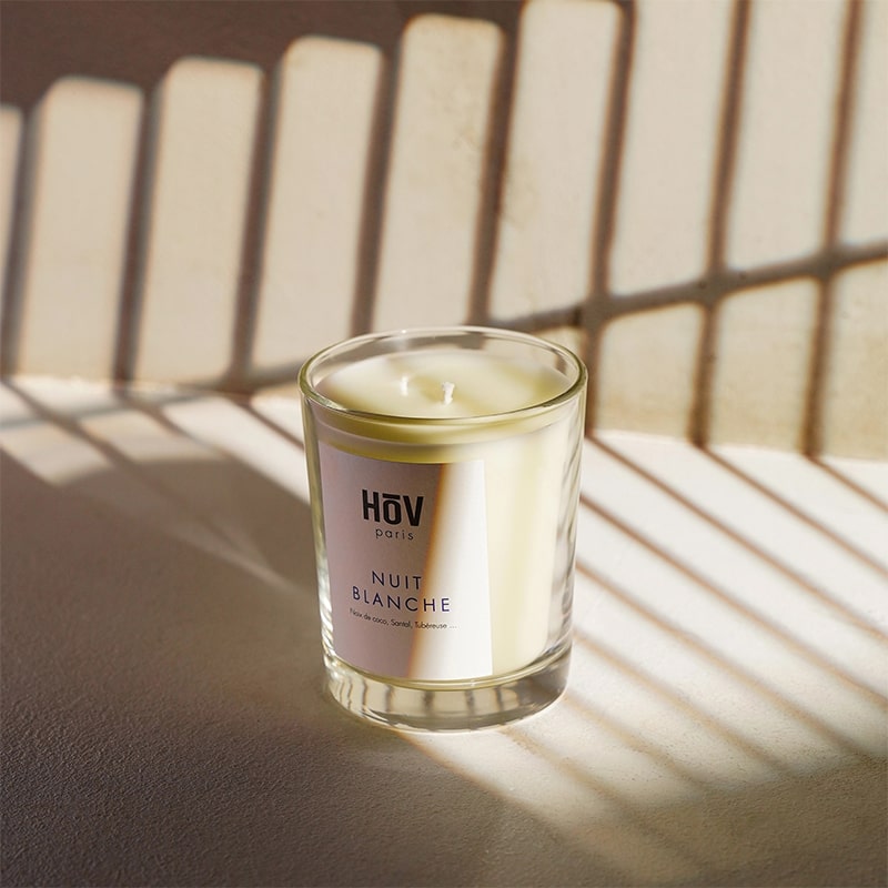 HoV Paris Scented Candle - Nuit Blanche (190 g) - product shown with directional light