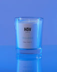 HoV Paris Scented Candle - Oolong (190 g) - product shown in blue purple lighting